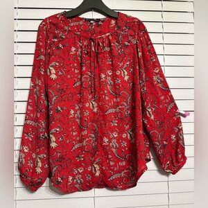 🛍️Rose & Olive  Tie front red blouse with floral print Size L excellent.